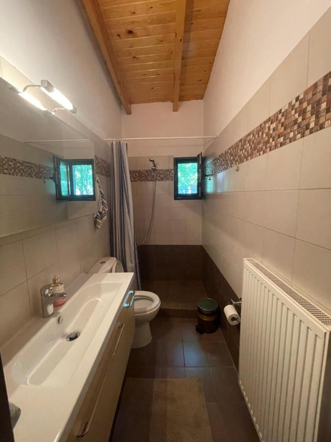 Cozy Village Guesthouse Karteri  Extérieur photo