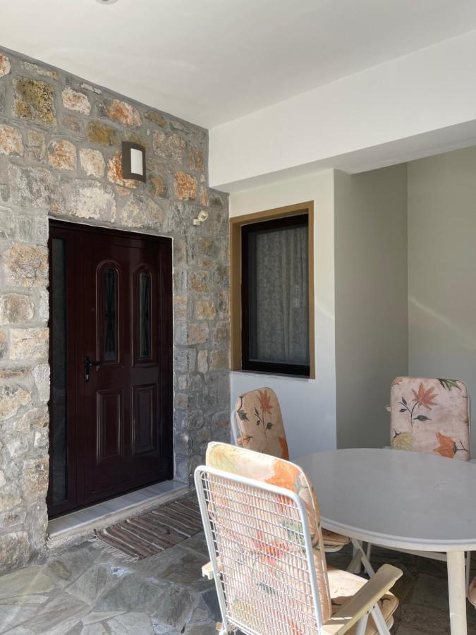 Cozy Village Guesthouse Karteri  Extérieur photo