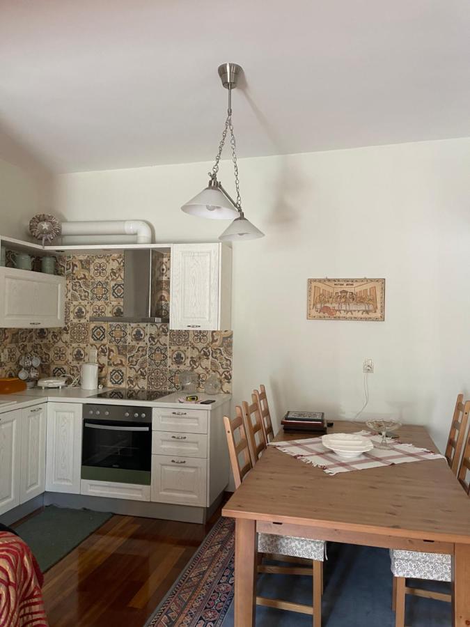 Cozy Village Guesthouse Karteri  Extérieur photo